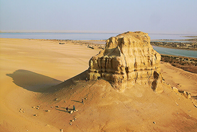 Gebel-Al-Mudawara-in-Fayoum-Oasis